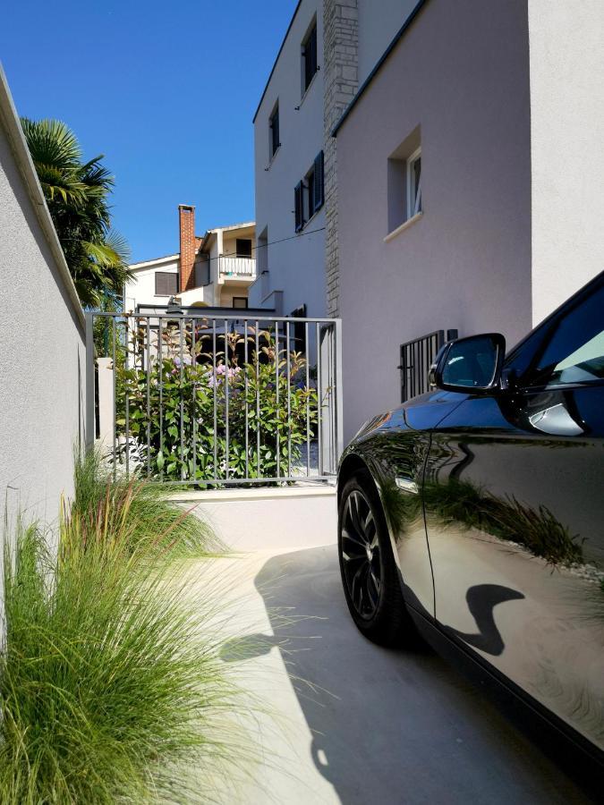 Stay In The Very Heart Of Porec - 50M To The Beach Экстерьер фото