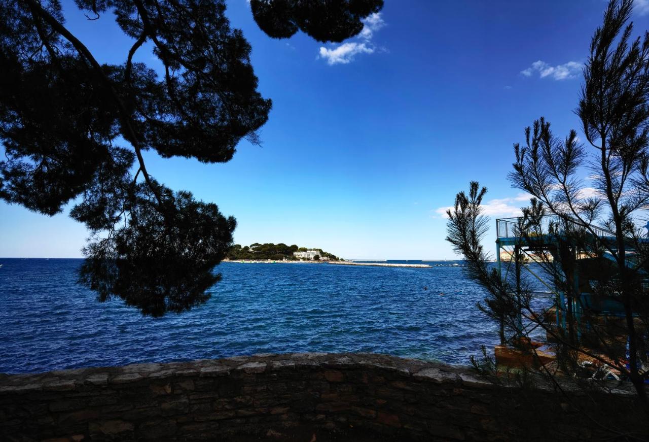 Stay In The Very Heart Of Porec - 50M To The Beach Экстерьер фото