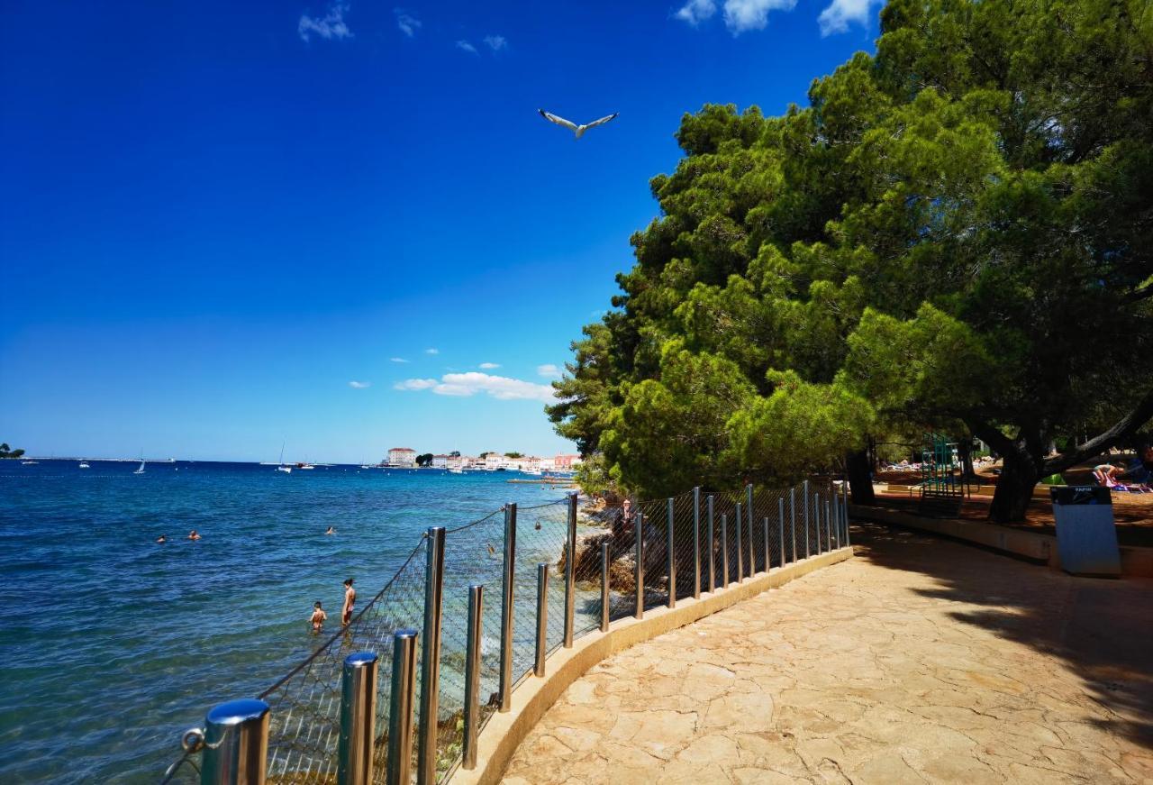Stay In The Very Heart Of Porec - 50M To The Beach Экстерьер фото