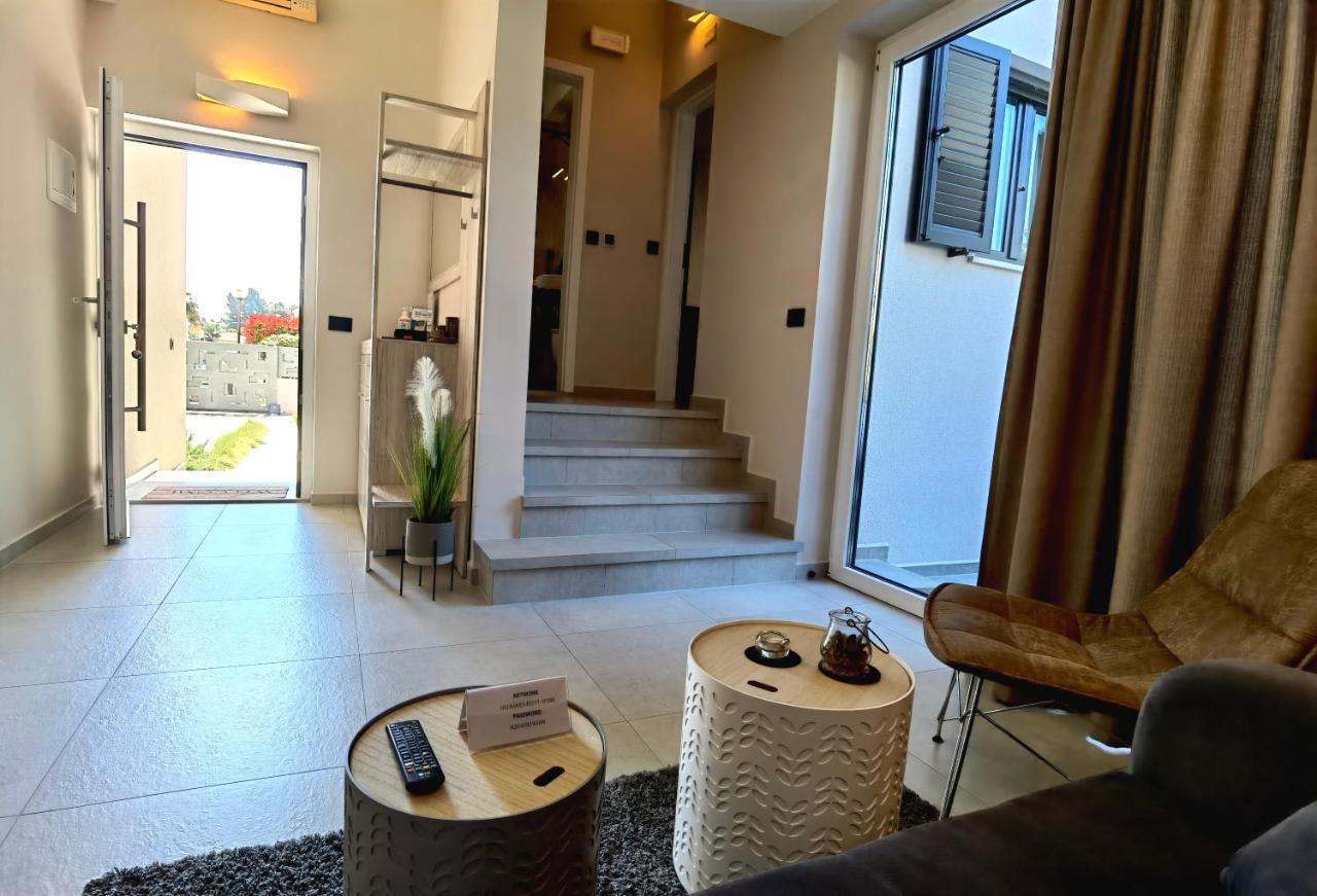 Stay In The Very Heart Of Porec - 50M To The Beach Экстерьер фото